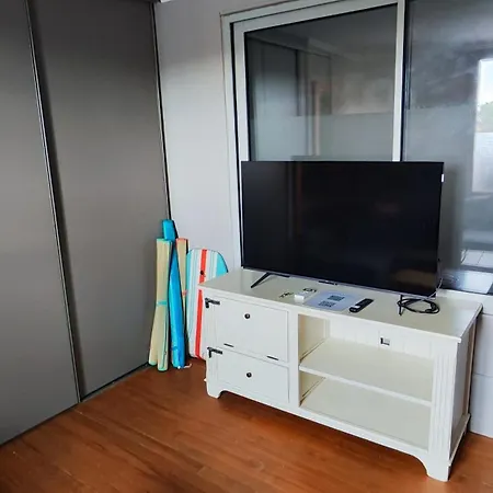 Cozy French With A Beautiful View Appartement Agde