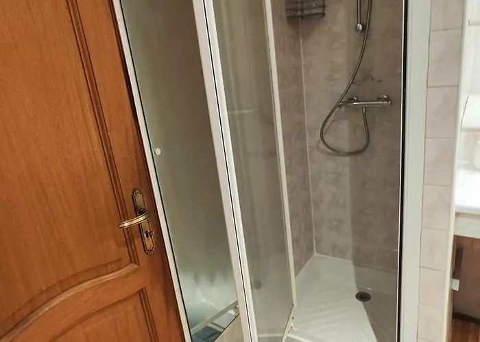 Cozy French With A Beautiful View *